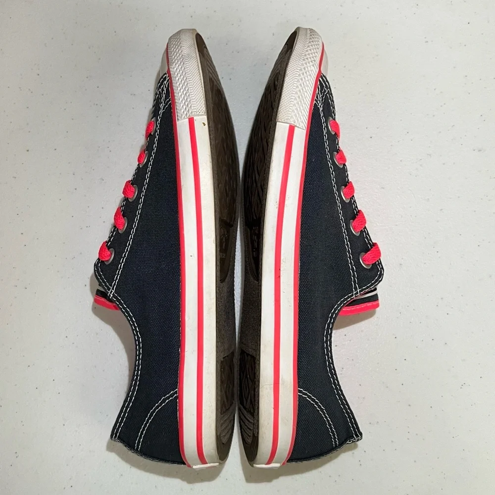 Converse CTAS Dainty Ox |  Navy Blue and Neon Pink - Picture 6 of 11